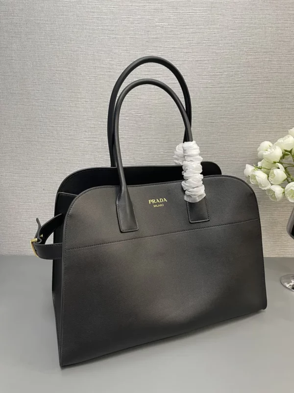 Prada bag - rep bags