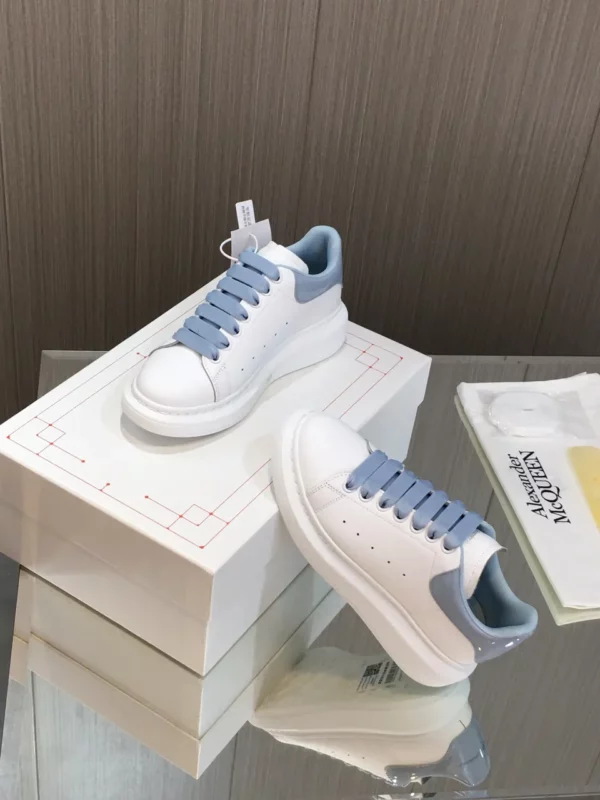 Alexander MCQueen shoes - Reps shoes