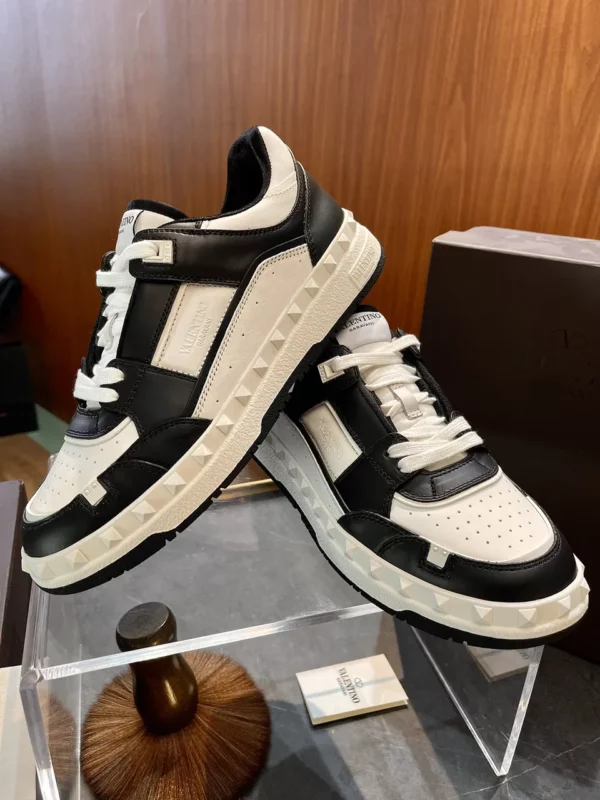 Valentino shoes - rep shoes