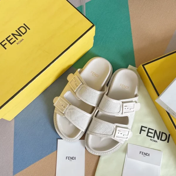 Fendi shoes - Replica shoes