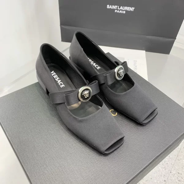 Versace shoes - Replica shoes