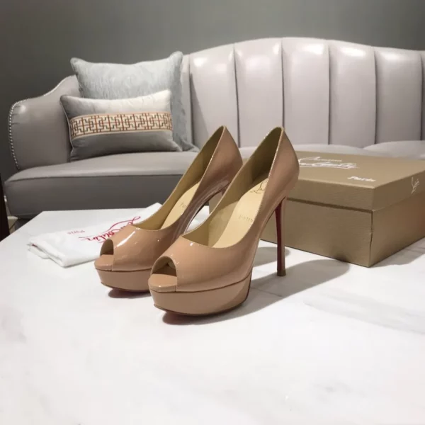 Christian Louboutin shoes - Replica shoes