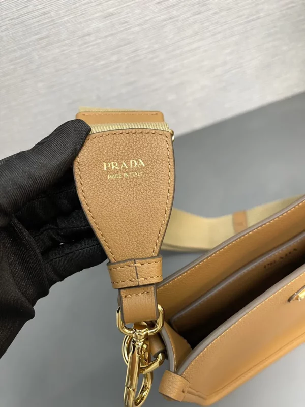 Prada bag - rep bags