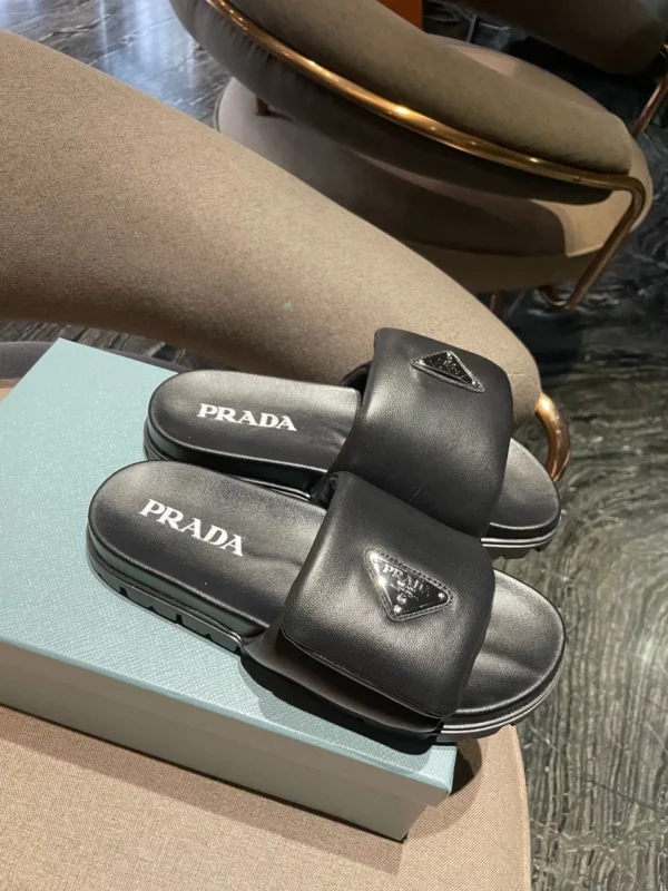 Prada shoes - Replica shoes