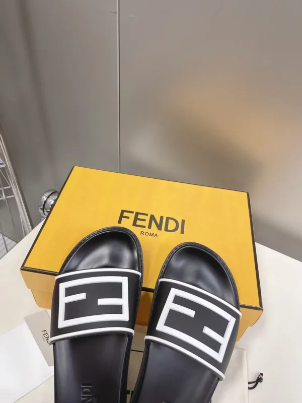 Fendi shoes - Replica shoes