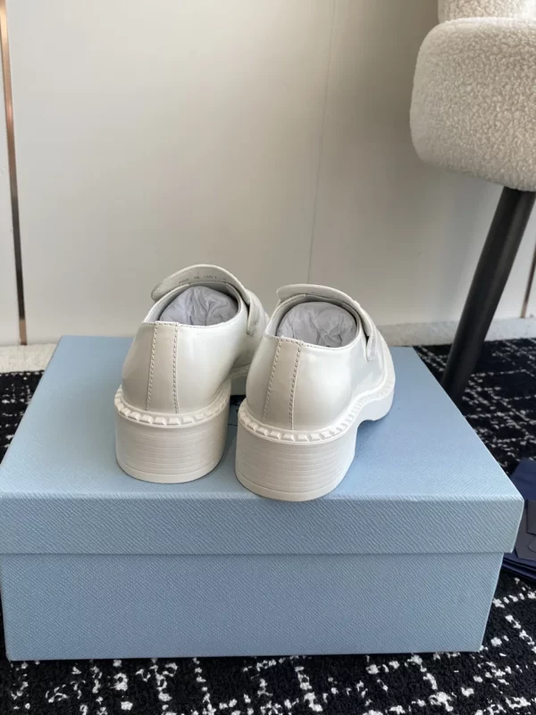 Prada shoes - rep shoes