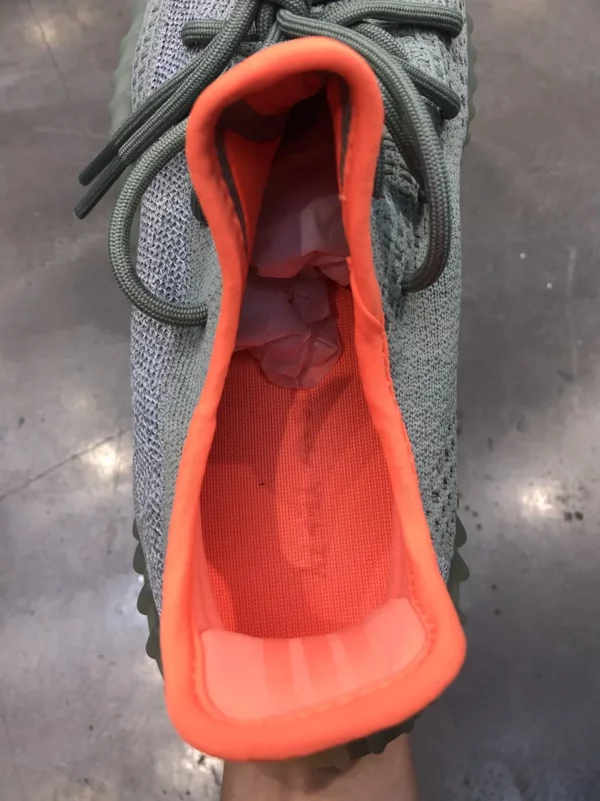 Yeezy shoes - rep shoes