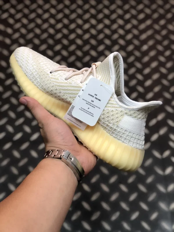 Yeezy shoes - Replica shoes