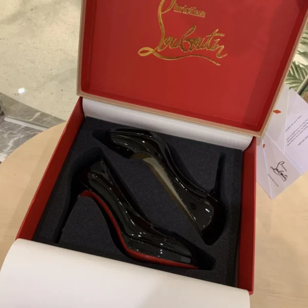 Christian Louboutin shoes - Replica shoes