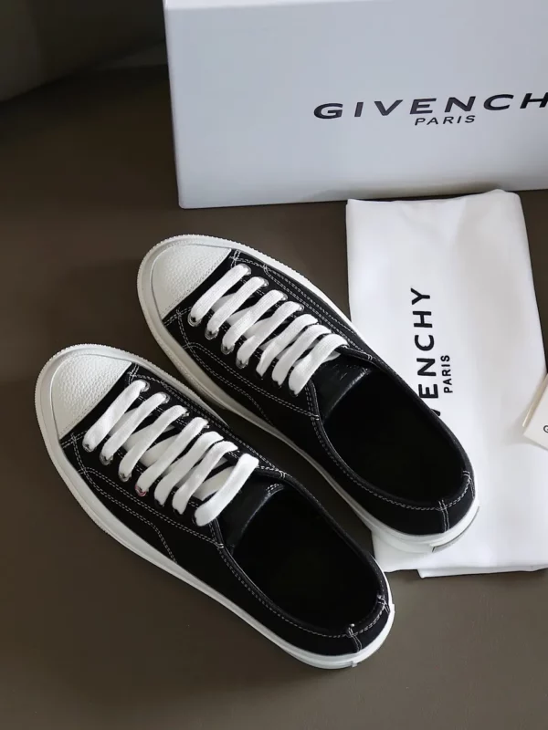 Givenchy shoes - Replica shoes