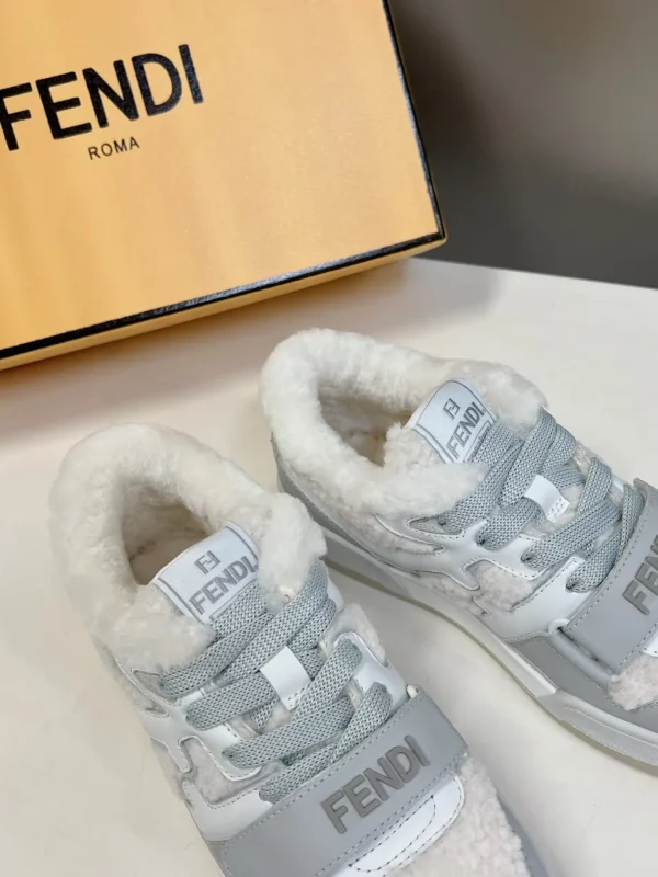 Fendi shoes - Replica shoes