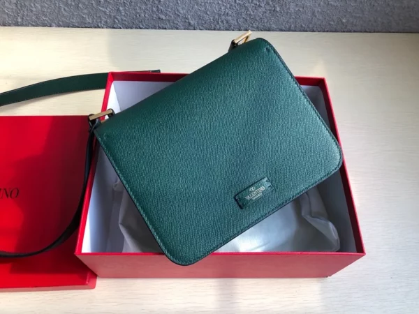 Valentino bag - replica bags