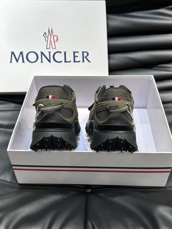 Moncler shoes - Replica shoes