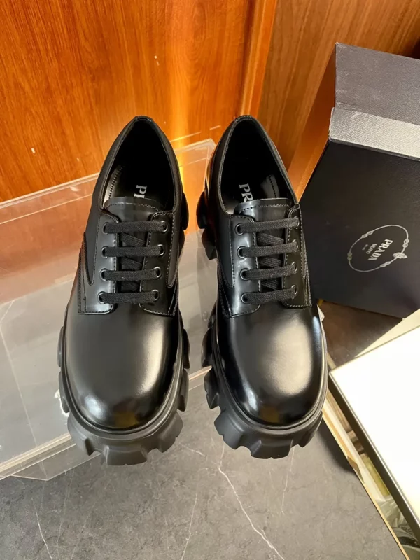 Prada shoes - Replica shoes