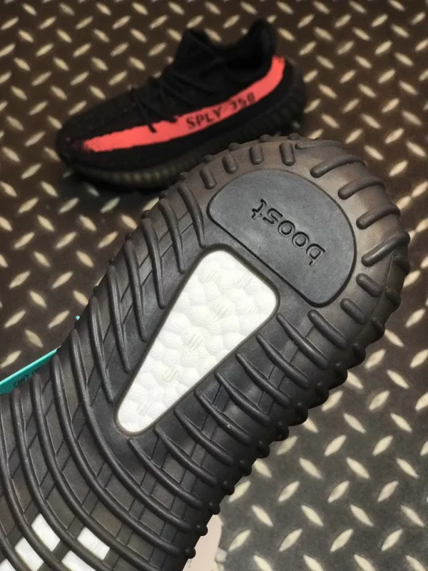 Yeezy shoes - Replica shoes