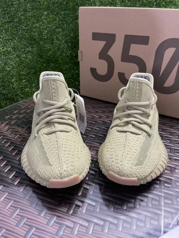 Yeezy shoes - rep shoes