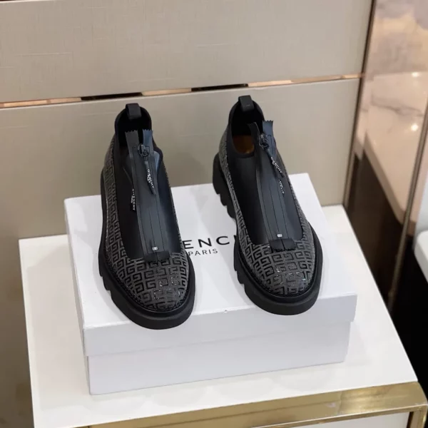 Givenchy shoes - Replica shoes