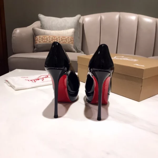 Christian Louboutin shoes - Replica shoes