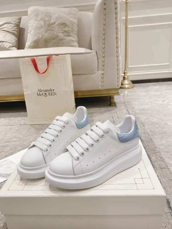 Alexander MCQueen shoes - rep shoes