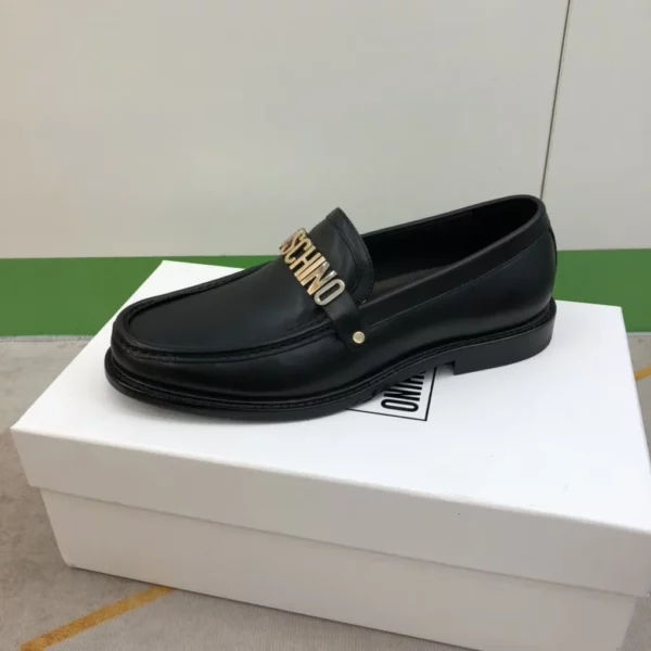 Moschino shoes - Replica shoes