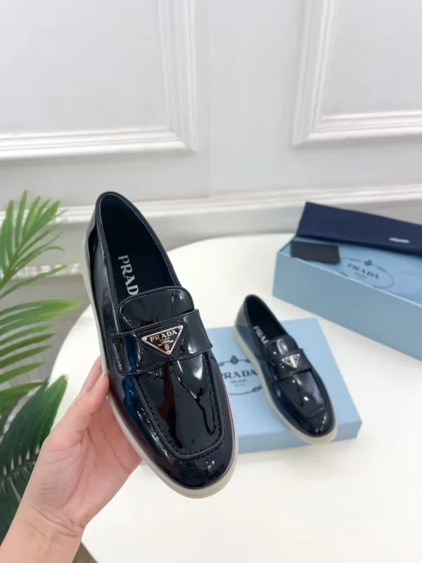 Prada shoes - Replica shoes