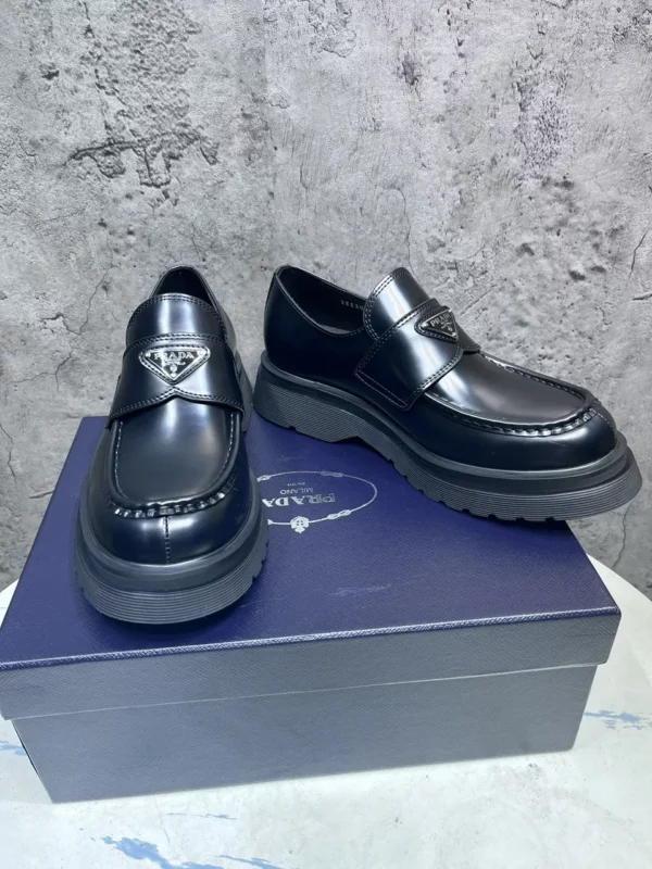 Prada shoes - Replica shoes