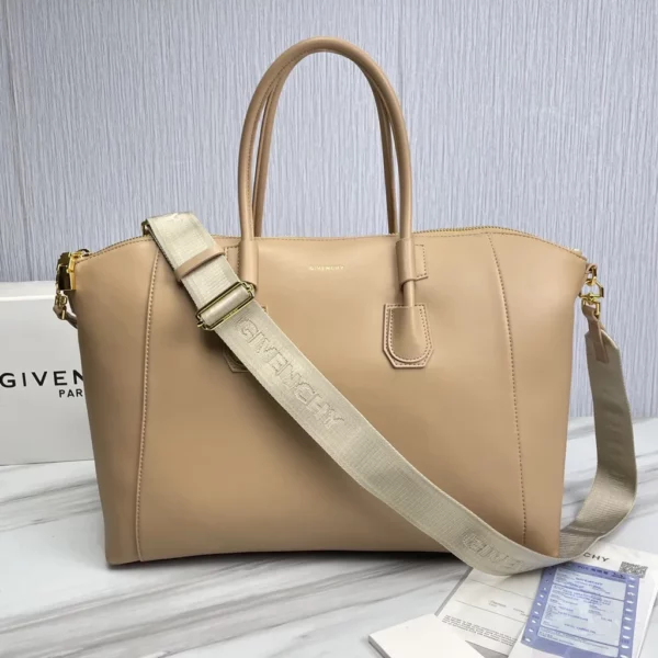 Givenchy bag - rep bags