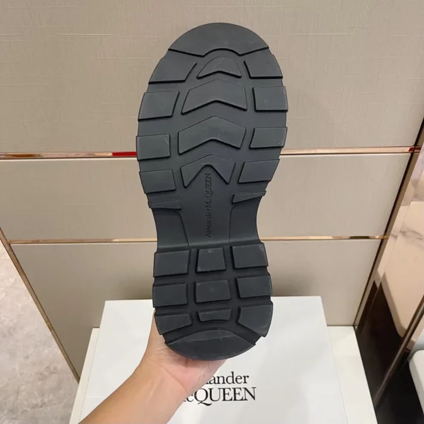 Alexander MCQueen shoes - rep shoes