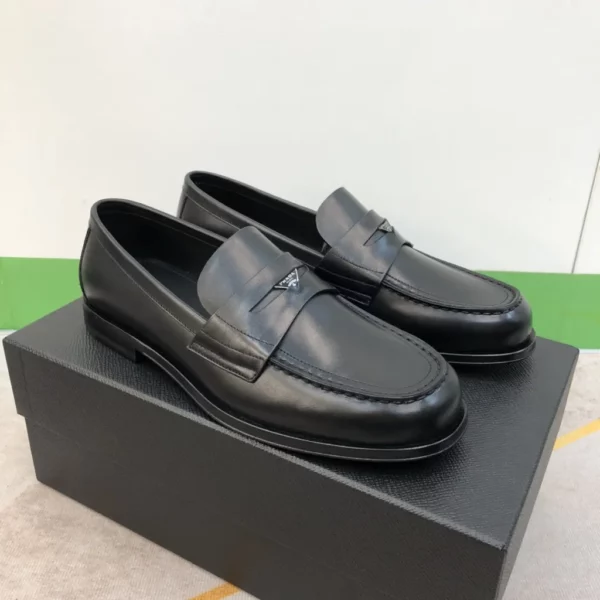 Prada shoes - Replica shoes