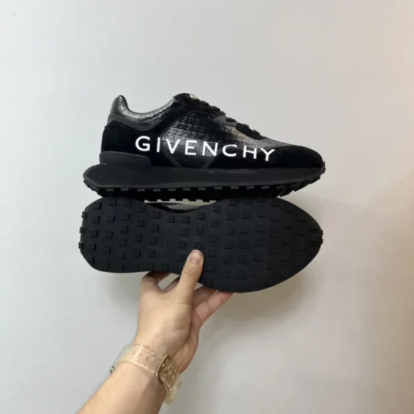 Givenchy shoes - Replica shoes