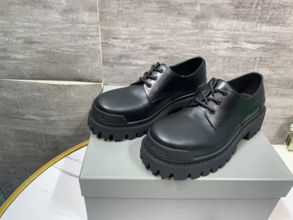 Balenciaga shoes - Replica shoes