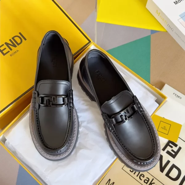 Fendi shoes - Replica shoes