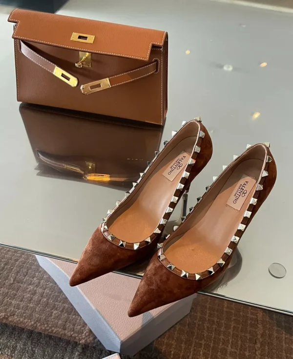 Valentino shoes - Replica shoes