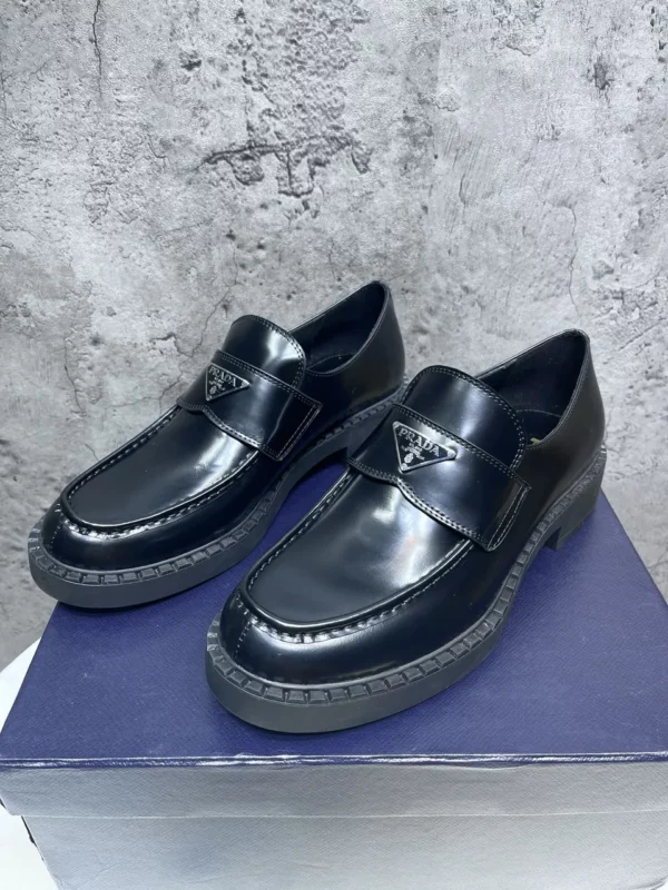 Prada shoes - Replica shoes