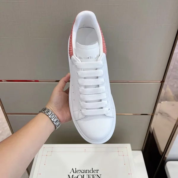 Alexander MCQueen shoes - rep shoes