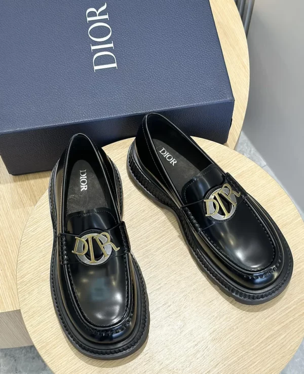 Dior shoes - rep shoes