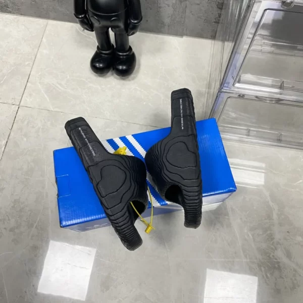 Yeezy shoes - rep shoes