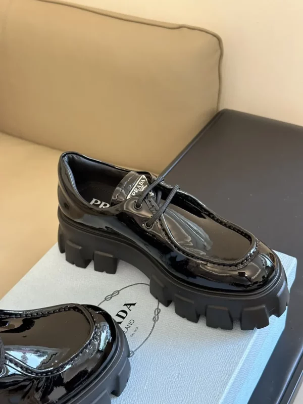 Prada shoes - rep shoes