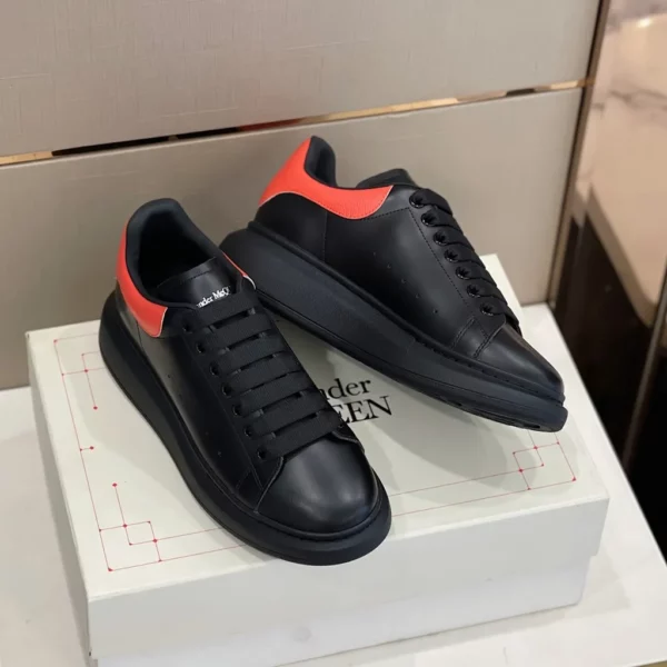 Alexander MCQueen shoes - rep shoes