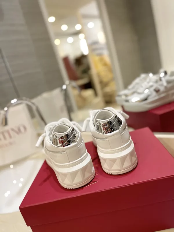 Valentino shoes - rep shoes