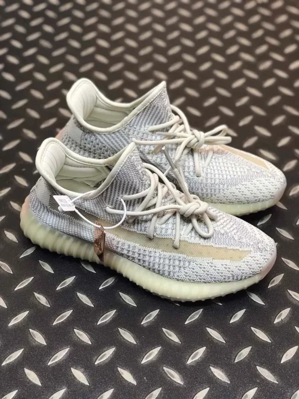 Yeezy shoes - rep shoes