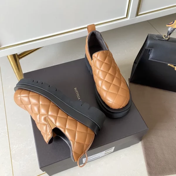 Bottega Veneta shoes - rep shoes