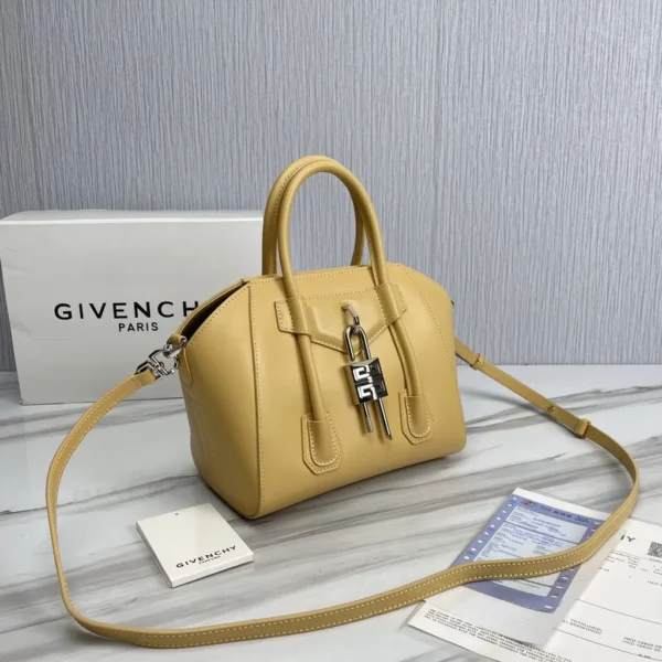 Givenchy bag - rep bags