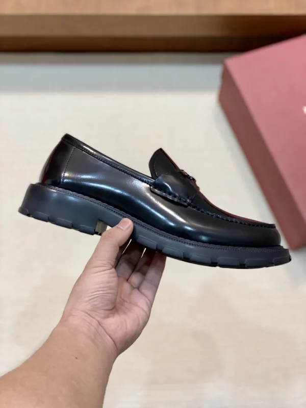 Ferragamo shoes - rep shoes