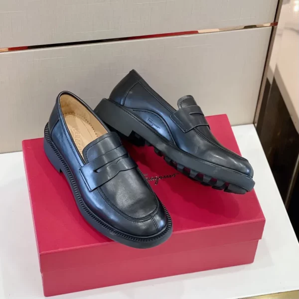 Ferragamo shoes - rep shoes