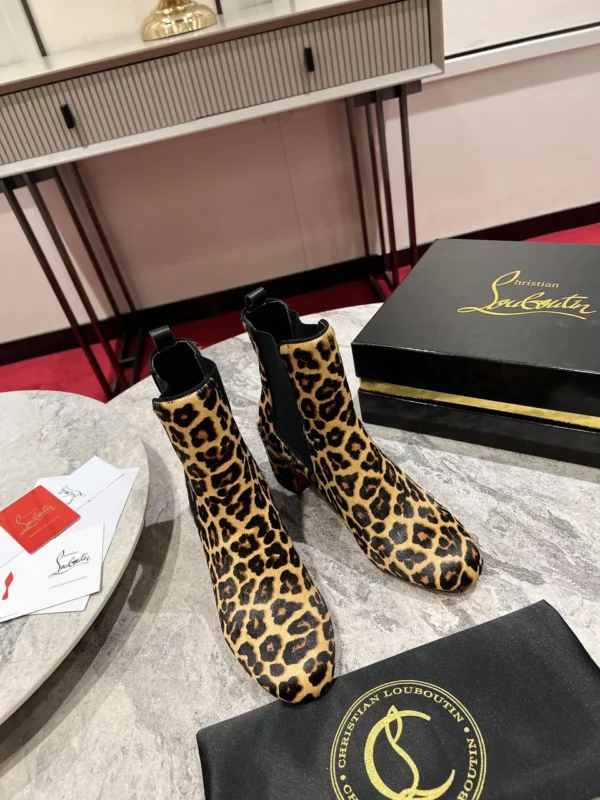 Christian Louboutin shoes - rep shoes