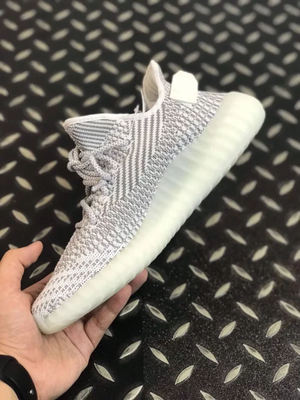 Yeezy shoes - rep shoes