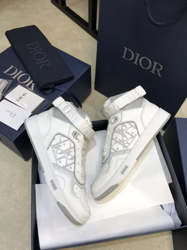 Dior shoes - rep shoes