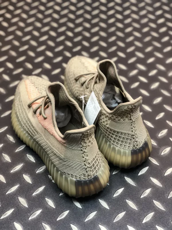 Yeezy shoes - rep shoes