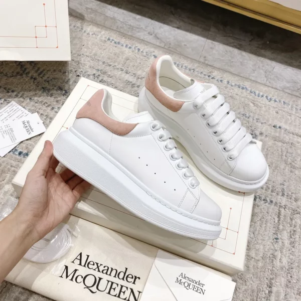 Alexander MCQueen shoes - rep shoes